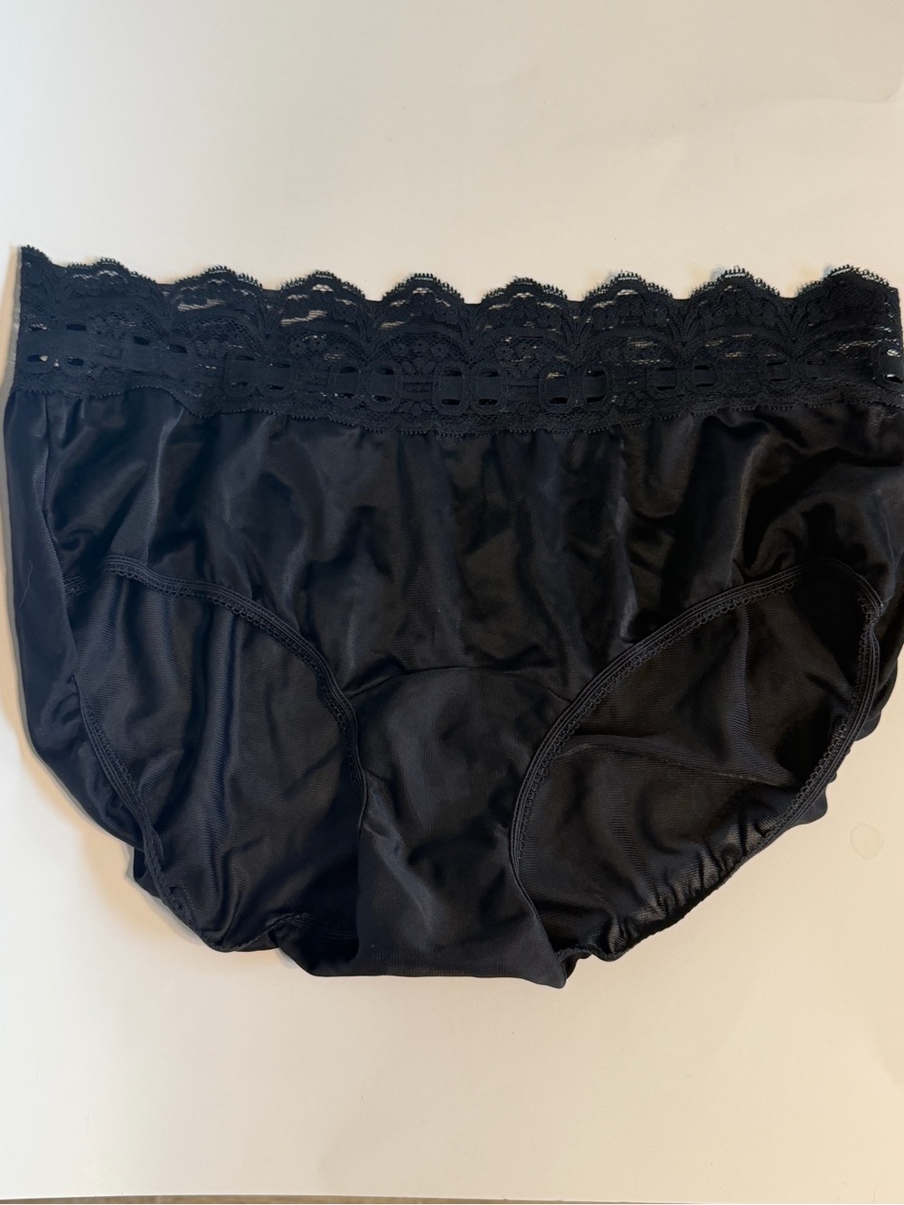 Vintage Olga Secret Hug Scoops Panties Wide Lace Nylon Sheer Black 63913 Sz 7/L - Picture 5 of 10